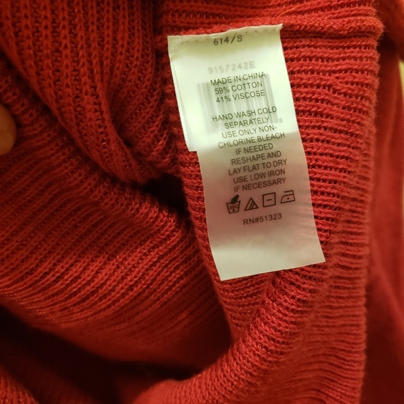 🔥 VINCE CAMUTO Bell Sleeve Sweater - Picture 7 of 8